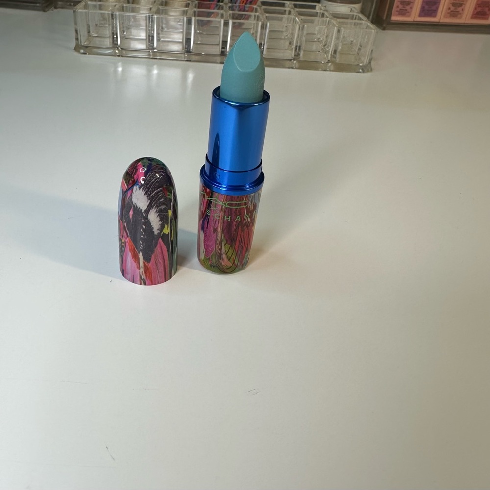 New MAC Cosmetics x Chris Chang Lipstick in Cloud Gait Luster